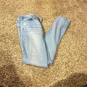 Size 4 Long American Eagle Jeans